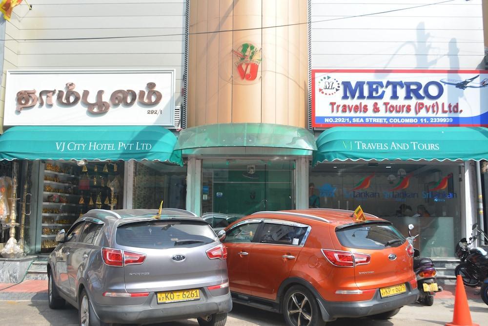 Saasha City Hotel Colombo Extérieur photo
