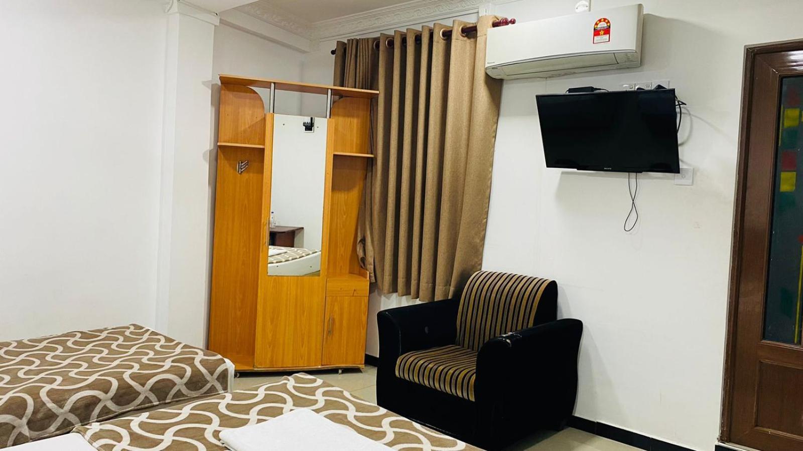 Saasha City Hotel Colombo Extérieur photo