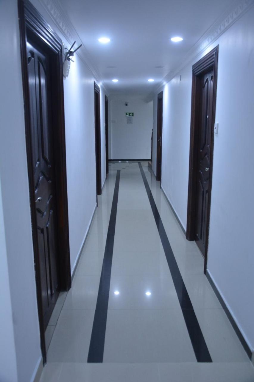 Saasha City Hotel Colombo Extérieur photo